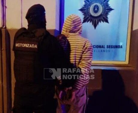 Se quedó dormido, le robaron y tuvo una discusión con el presunto ladrón