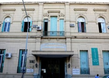 Violencia en Santa Fe: Joven de 23 años asesinado y niña de 12 años herida por disparos el domingo