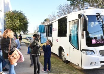 «Hay Equipo» está en la plaza Sargento Cabral