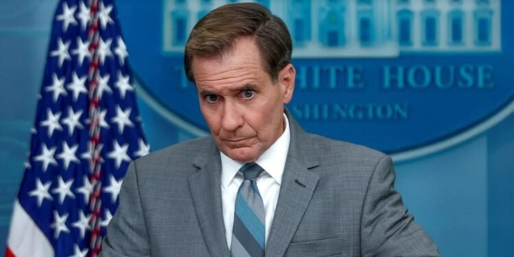 Video Estados Unidos admitió que modificaron sus entrenamientos aéreos por la presencia de OVNIS