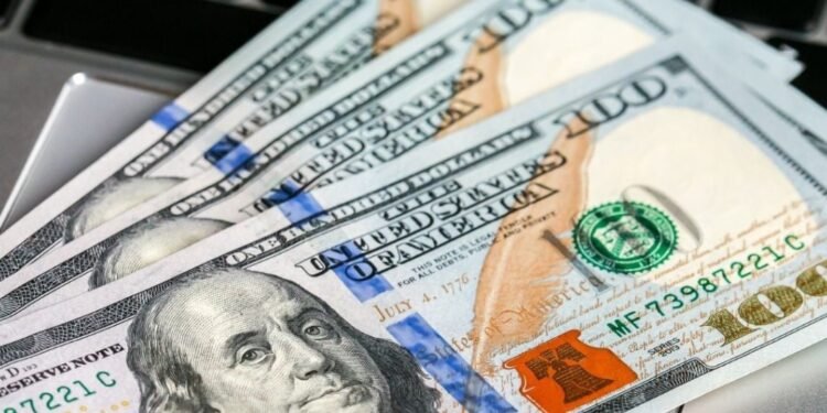 En julio Se renueva el cupo de 200 dólares: las cotizaciones en el inicio de la semana