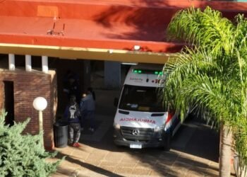 En Laguna Paiva Una niña de 2 años sufrió graves heridas al caer de una terraza