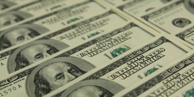 Cotizaciones A cuanto se vende el dólar en el inicio de la semana