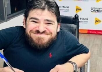 En Ciudad de Buenos Aires Franco Rinaldi se bajó de su candidatura tras polémicas que los pusieron como víctima y victimario