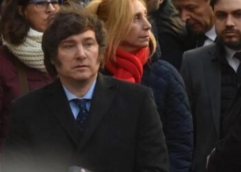 Acto aniversario Milei fue increpado por familiares de víctimas del atentado a la AMIA