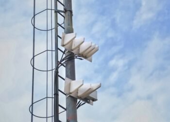 El gobierno provincial habilitó el sistema de inhibición de celulares en el penal de Piñero