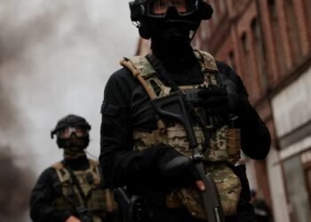 Tras la quinta noche La abuela del menor asesinado en Francia pidió que cesen los disturbios