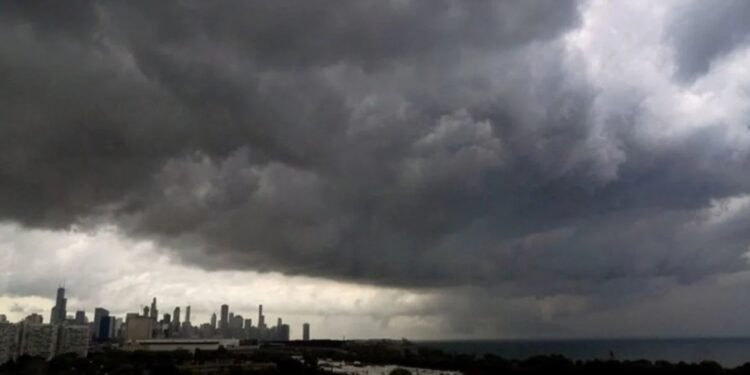 Generó grandes destrozos Estados Unidos: Chicago se vio azotada por una serie de tornados