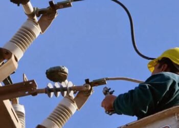 La EPE interrumpirá el servicio eléctrico en Barrios Los Nogales, Amancay y Antártida Argentina