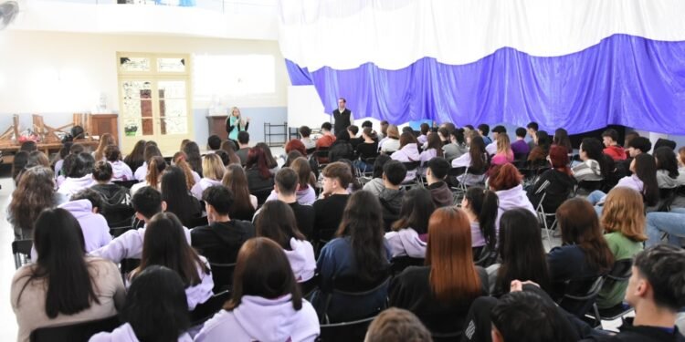 «Mi Primera Licencia»: Participaron 160 alumnos de la Escuela “Luisa Raimondi de Barreiro”