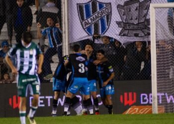 Almagro goleó a Excursionistas y será el rival de Boca en la Copa Argentina