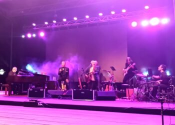 Brillante cierre del Día de la Independencia con Vitale, Baglietto y Jairo