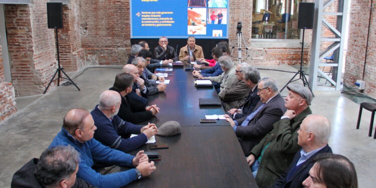 Costamagna y Pusineri encabezaron un nuevo encuentro del Consejo Económico y Social