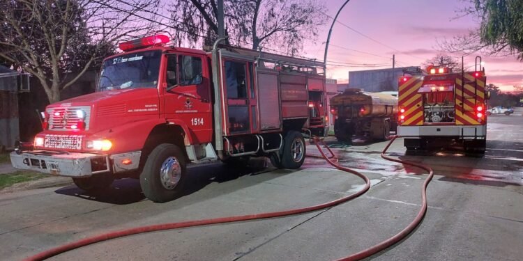 Tomó fuego un galponcito en el barrio Fátima