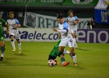 Atlético volvió a sonreír con un triunfazo ante Ferro