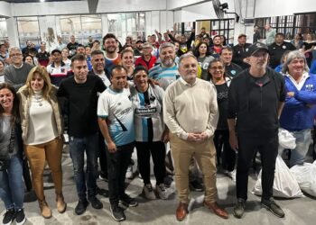 Lewandowski se reunió con 30 clubes de Rosario y la región