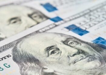 Cotizaciones A qué precio se vende el dólar a cuatro días de las PASO