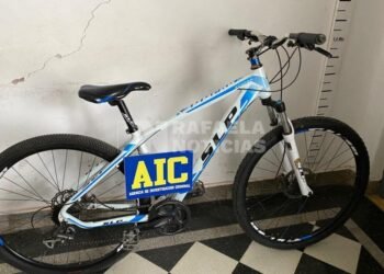Agentes de la AIC secuestraron una bicicleta en una requisa domiciliaria