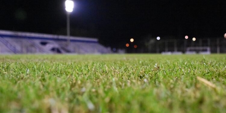 Ben Hur inauguró nuevo sistema lumínico en el Néstor Zenklusen