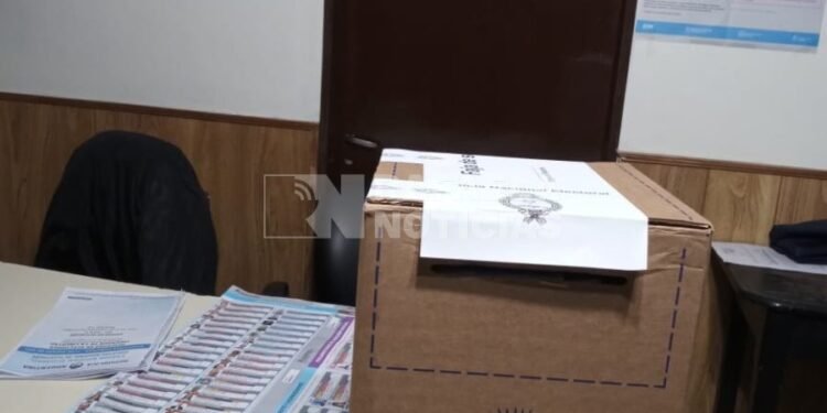 Alcaidía local: una veintena de presos emitió su voto