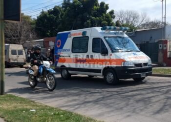 Dolor por el fallecimiento del adolescente herido con arma de fuego en Villa Rosas