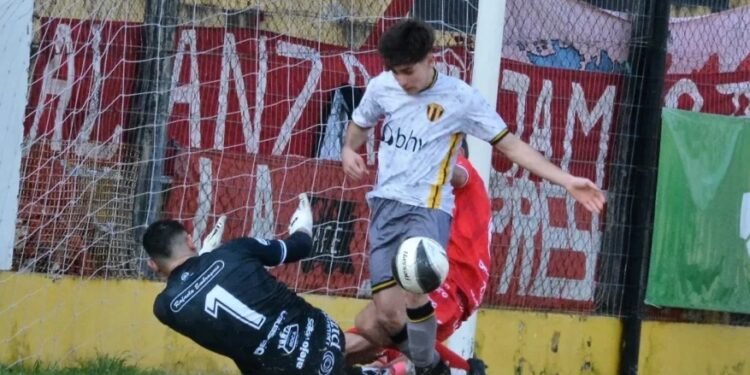 Todo lo ocurrido en el domingo de Liga Rafaelina de Fútbol