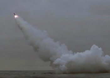 Alarma en Seúl: Corea del Norte lanzó dos misiles balísticos hacia el mar de Japón