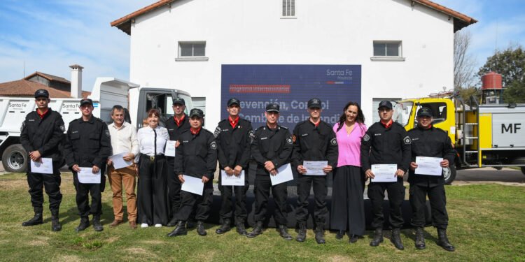 Nación y provincia certificaron a 150 bomberos zapadores como brigadistas forestales