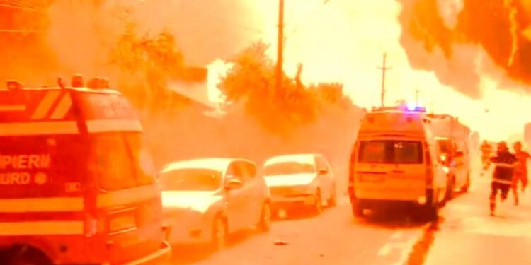 Rumania: una doble explosión cerca de Bucarest dejó al menos dos muertos y 56 heridos