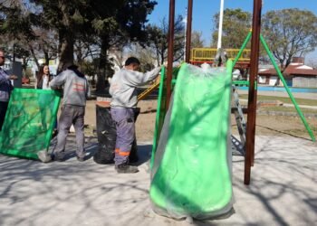 Las mejoras en espacios verdes llegan a más barrios de la ciudad