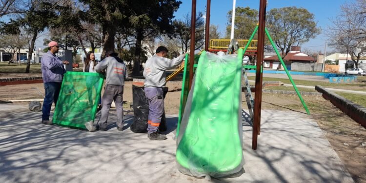 Las mejoras en espacios verdes llegan a más barrios de la ciudad