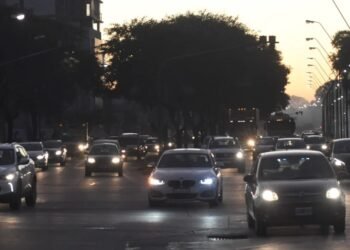 Combustibles Colas, desabastecimiento y dudas: los operadores de YPF se declararon en alerta