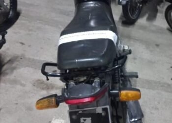 Menores interceptados por dañar cámara de monitoreo