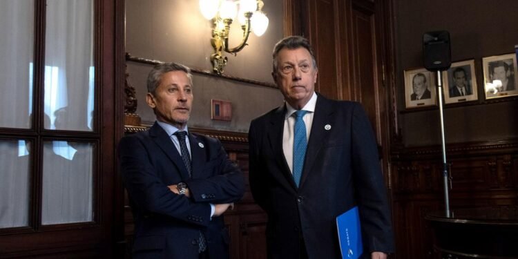 Los debates presidenciales serán el 1 y el 8 de octubre y habrá participación ciudadana