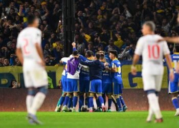 Boca venció a Nacional y pasó a cuartos de la Libertadores