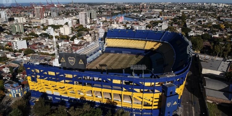 Boca presentó un proyecto para ampliar la Bombonera
