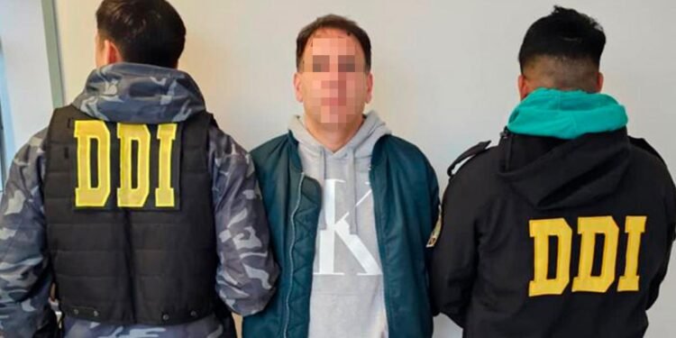 Quedó detenido el comisario que fue indagado por el crimen de Pérez Algaba