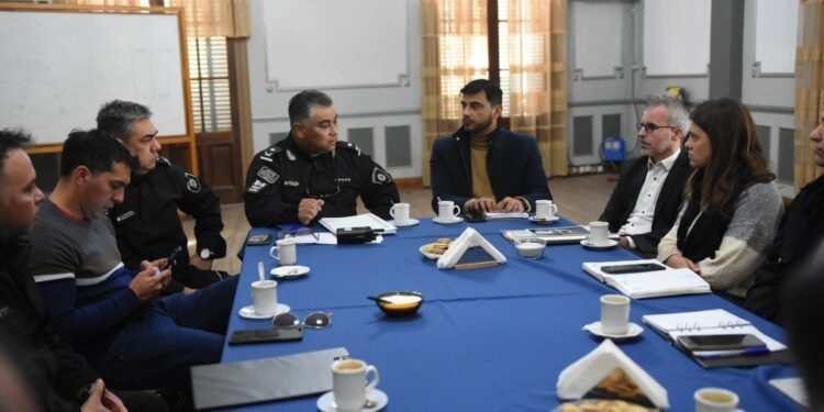 Con la presencia de representantes de la Justicia, se reunió el Comando Unificado