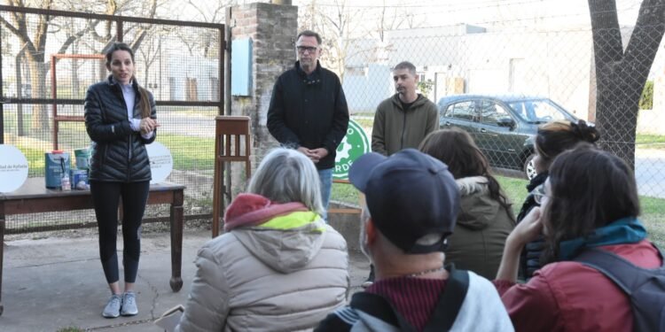 Curso de restauración y reciclado de muebles: potencian los oficios verdes