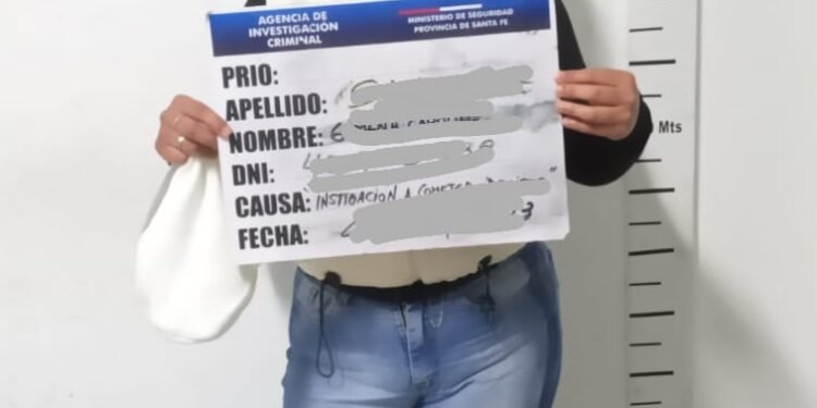 Rafaelina instigaba a cometer saqueos: le allanaron la casa y secuestraron sus celulares