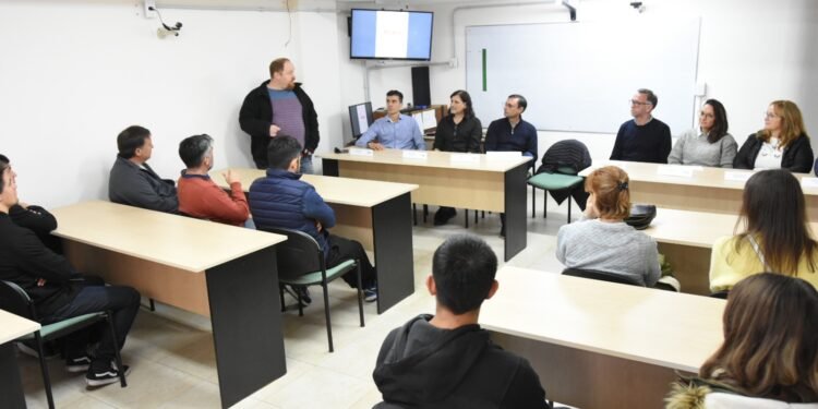 Nueva jornada de la Clínica de Emprendedores 2023