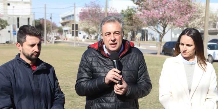 Castellano presentó la propuesta HABITAR, una línea de créditos hipotecarios municipales