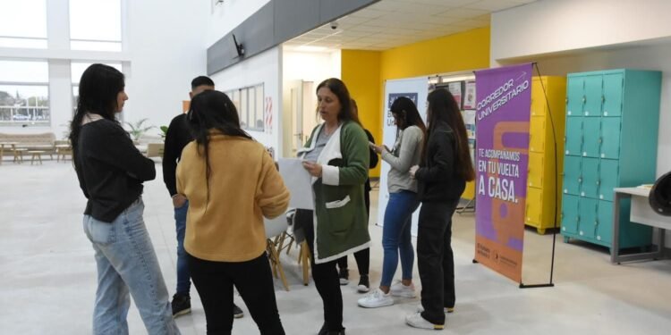 Quieren sumar al EEMPA al corredor universitario del transporte urbano