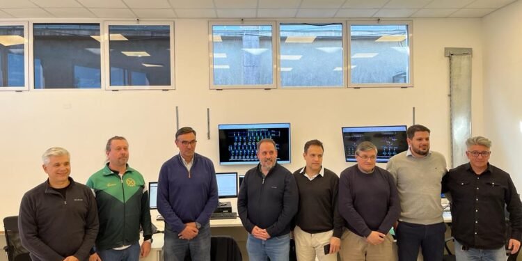 Industriales visitaron el Centro de Control Territorial de la EPE para Rafaela y la región