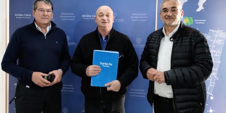 Entregaron aportes provinciales a clubes rafaelinos