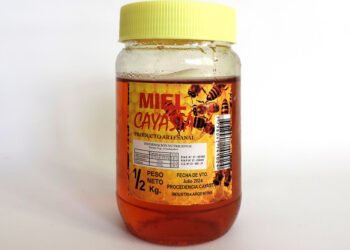 La Assal estableció un alerta alimentaria sobre la miel marca Cayastá