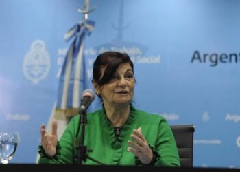 El Gobierno aplicará multas a las empresas que no paguen el bono anunciado por Massa