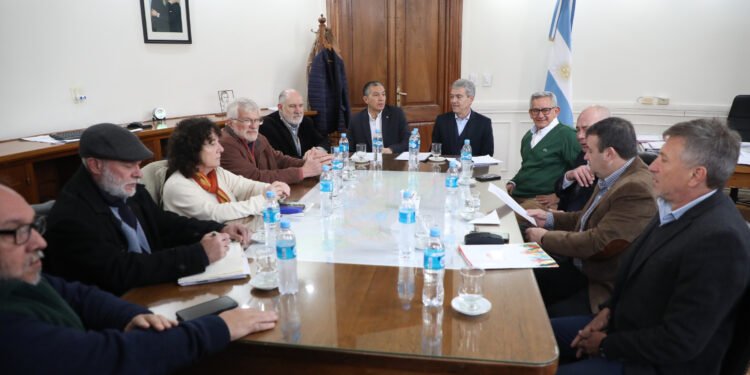 El gobierno provincial ofertó aumentos a los empleados estatales