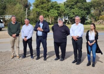 Perotti y una extensa recorrida por obras en el departamento Castellanos