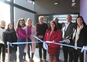Se inauguró la nueva oficina de Punto Violeta en Rafaela: ¿qué es y para qué sirve?